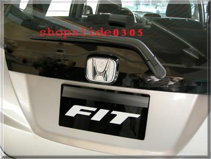 画像1: ホンダ　ＦＩＴ用ラインストーントランクエンブレム (1)