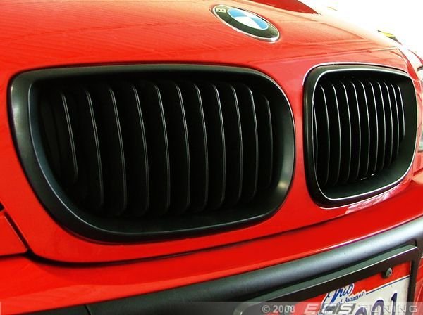 画像4: ◆BMW E46 3シリーズ 後期セダン用 ブラックキドニーグリル/ブラックグリル/320/325/323/330/318/クロスカーボン/ (4)