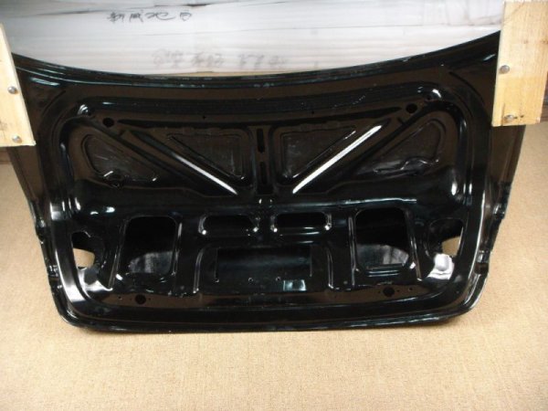 画像5: ◆BMW E92/E92M3用CSLタイプ 綾織カーボントランク/ダックテール/GTS/軽量化/M3/クーペ/整流効果 (5)