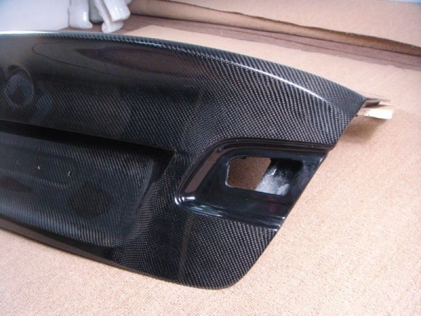画像7: ◆BMW E92/E92M3用CSLタイプ 綾織カーボントランク/ダックテール/GTS/軽量化/M3/クーペ/整流効果 (7)