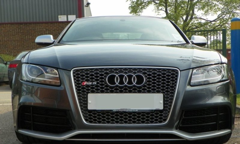 画像1: AUDI アウディB8 K8 前期A5/S5用/RS5用RSタイプハニカムマットシルバーグリル/PTS有 (1)