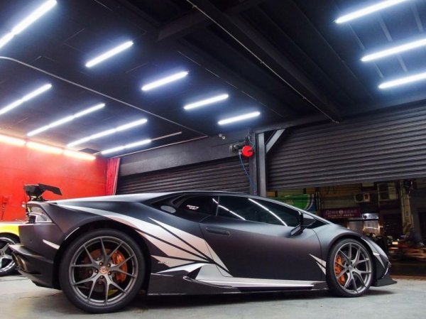 画像5: MAD/ランボルギーニLP-610ウラカン用カーボンサイドステップセット/Morph Auto Design (5)