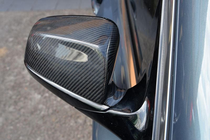 画像2: ◆BMW F10 F11 F07 前期5シリーズセダン/ツーリング/GT用リアルカーボンサイドミラーカバーセット/ドアミラーカバー/交換式/人気商品/520/523/530/540/550 (2)