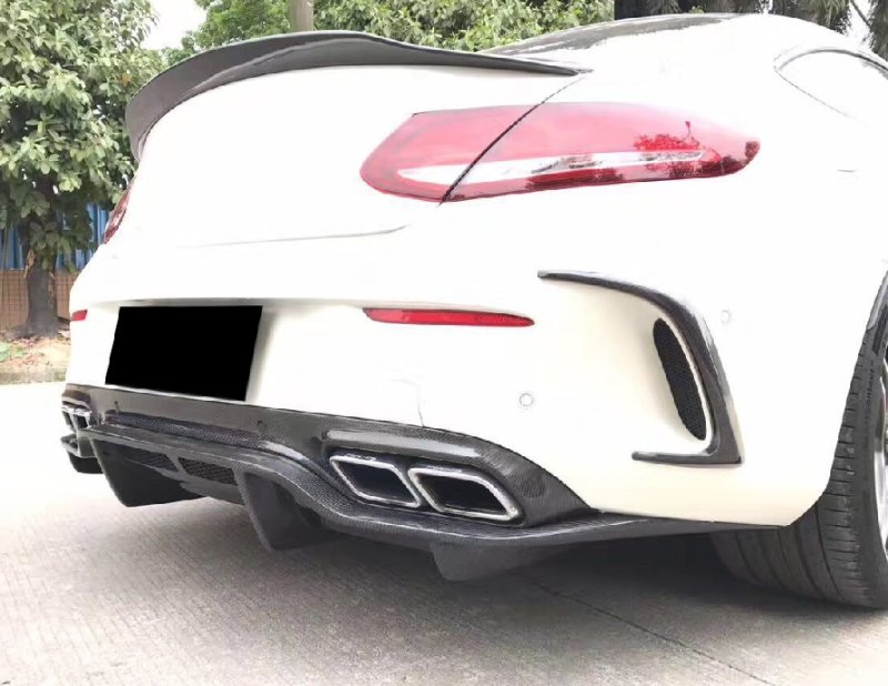 画像1: メルセデス・ベンツ W205/C205/X205 C63AMG用 リアバンパー左右ダクト用カーボンカナードセット/綾織/クロスカーボン/セダン/ワゴン/クーペ/カブリオレ (1)