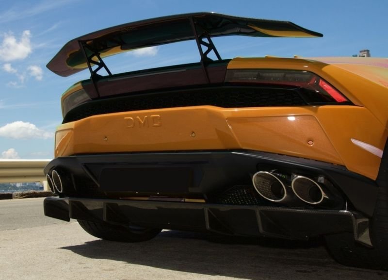 画像1: ◆ランボルギーニ Huracanウラカン LP610-4用DMcスタイルカーボンディフューザー/カーボンディフェーザー/真空製法/軽量/ (1)