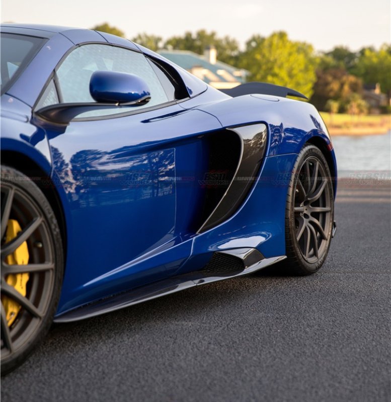 画像1: ◆マクラーレン650S/ MP4 12C用BKSS-675LTタイプカーボンカーボンサイドステップセット/サイドスカート/サイドシル/サイドスカットル/本物カーボン/樹脂タイプあり (1)