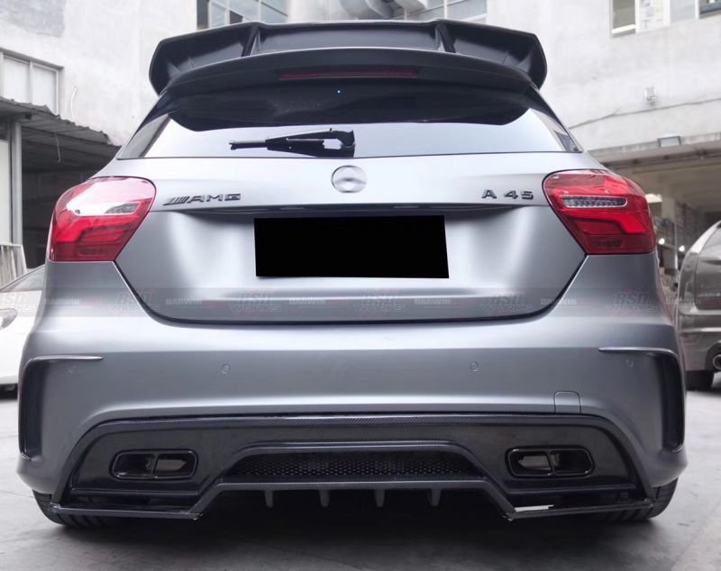 画像1: ◆メルセデス・ベンツ W176 後期A45AMG/A250/A180用RZSスタイルリアカーボンディフューザー/ディフェーザー/アンダーリップ (1)