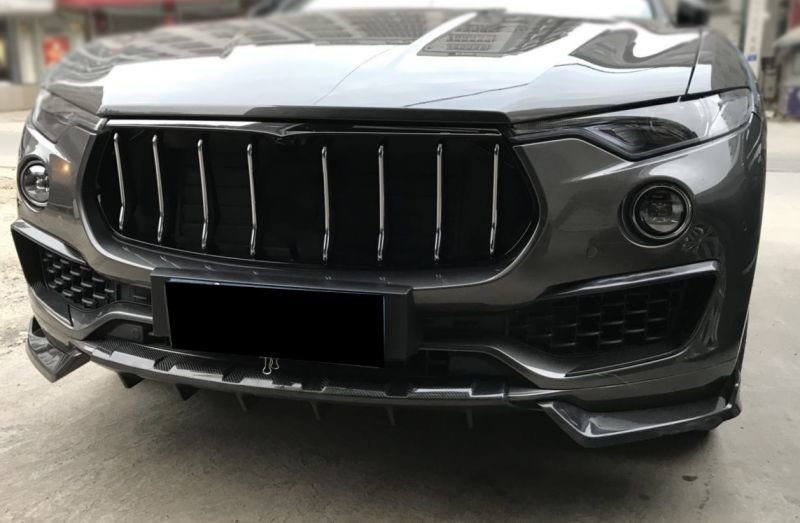 画像1: ◆マセラティ レバンテSUV 2016〜用カーボンフロントバンパースプリッターセット/カーボンスプリッター/リップスポイラー/本物カーボン/LEVANTE (1)