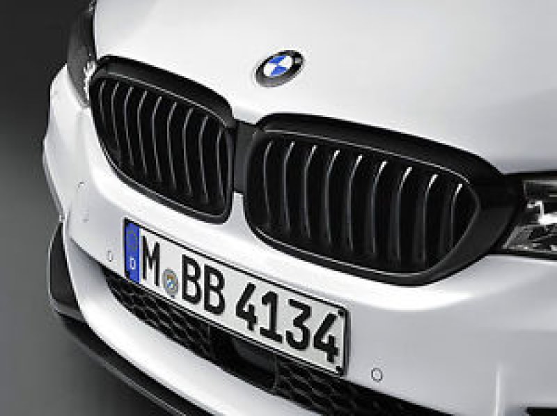 画像1: ◆BMW G30/G31 New5シリーズセダン/ツーリング用 パフォーマンスタイプ ピアノブラックブキドニーグリルセット/520/523/530/535/540/550/M5 (1)