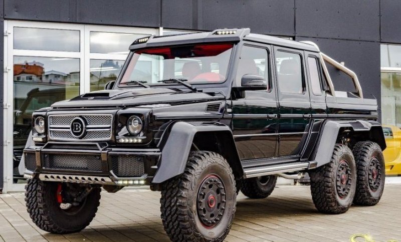 画像1: ◆メルセデス・ベンツ W463 Gクラスゲレンデ2003〜2018モデル用ブラバスタイルカーボン製ルーフライトセット/LED/デイライト/投射/人気商品/G300/G350/G500/G55/G63/BRABU (1)