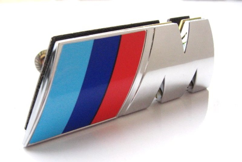 画像3: ◆BMW グリル用カラーMクロームエンブレム/4色選択可能/E36/E39/E46/E53/E60/E61/E63/E64/E65/E66/E70/E71/E81/E82/E83/E84/E85/E86/E89/E90/F01/F04/F06/F07/F10/F11/F12/F15/F20/F22/F25/F26/F30/F31/F32/F82/F87/G30/G31/M4 (3)