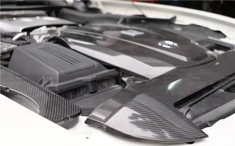 画像8: ◆メルセデス・ベンツ C190 AMG GT/GTS用カーボンラジエターカバー/エンジンルームカバー/ドライカーボン/日本製原料使用/クロスカーボン/DRYCARBON (8)