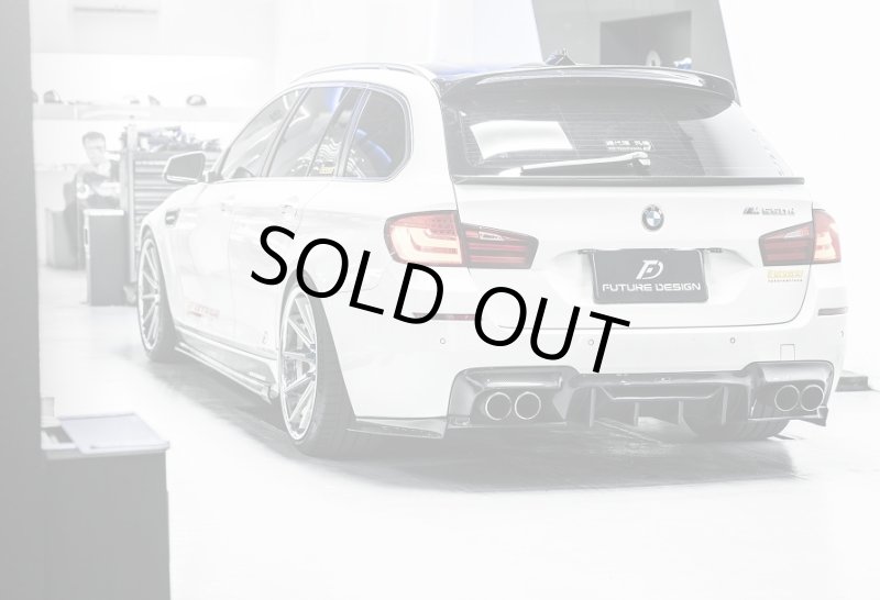 画像1: ◆BMW F11ツーリング/M5用4本出しDTMカーボンディフューザー リアハッチンスポイラー リアルーフスポイラーセット/ばら売り可能/523/528/535/540/550/リアスポイラー/ルーフウイング/ディフェーザー (1)