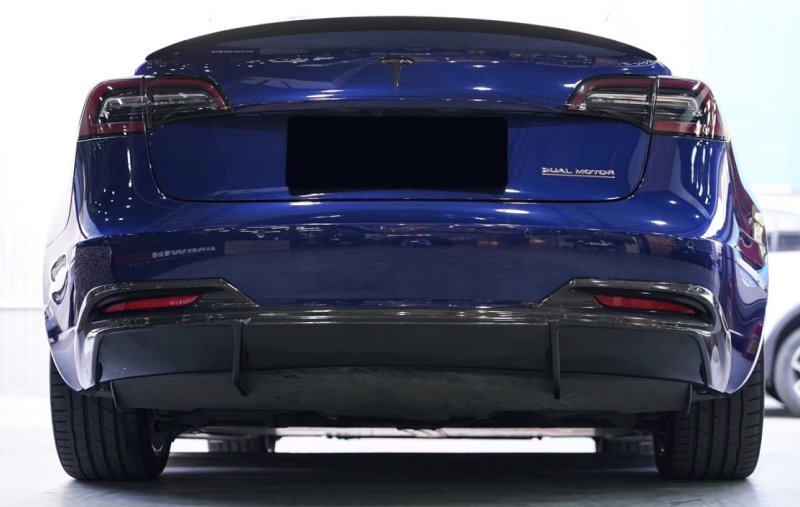 画像1: ◆テスラ モデル3用エアロ リアカーボントランクスポイラー/ディフェーザー/リアウイング/ガーニッシュ/TESLA/MODEL3/パフォーマンス/スプリッター/カナード/最新商品 (1)