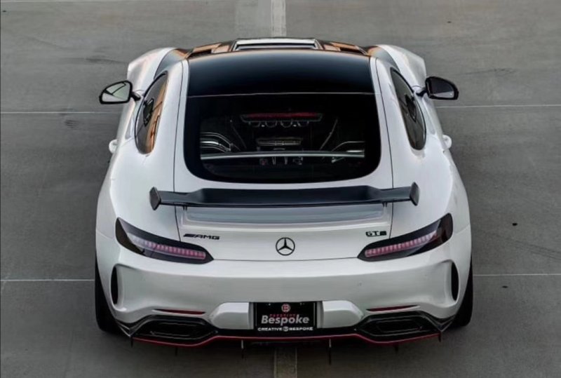 画像1: メルセデス・ベンツ C190 AMG GT/GTS用 パフォーマンスカーボンディフューザー/IM/パフォーマンス/GTR/リアバンパー/サイドスカート/GTウイング/パナメリカーナグリル/バンパー/ディフェーザー (1)