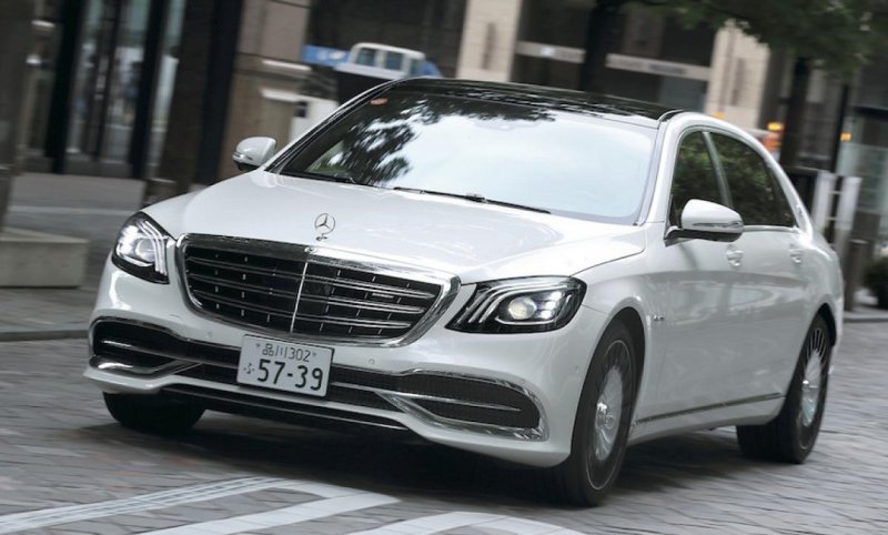 画像1: ◆メルセデス・ベンツ W222.1 前期Sクラス全車対応 Maybach マイバッハタイプオールクロームセンターグリル/クロームメッキ/ラジエターグリル/ナイトビジョン対応/スプリッター/エアロ/人気 (1)