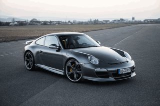 人気商品◇ポルシェ997 GT3 RS4.0 タイプ フロントバンパーガナード