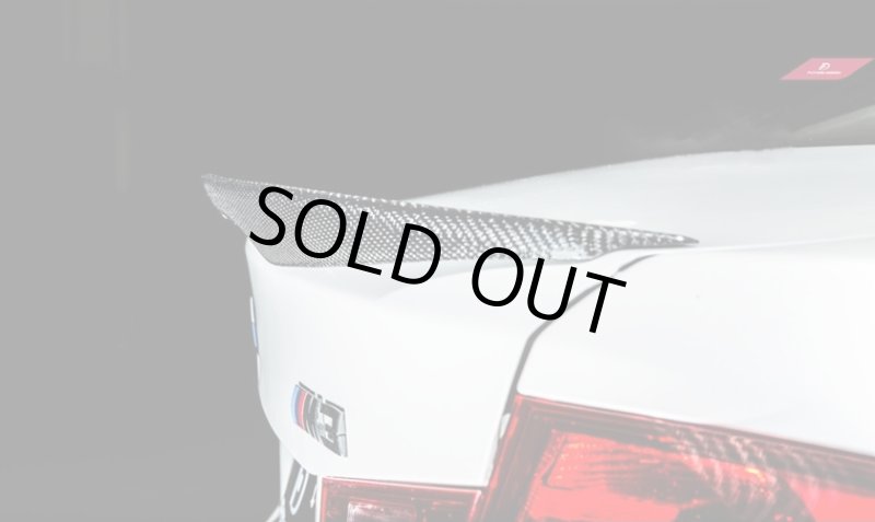 画像1: 人気◆BMW F80M3 セダン用 FDカーボントランクスポイラー /リアウイング/リアスポイラー/ウイング/フューチャーデザイン/ドライカーボン製法 (1)