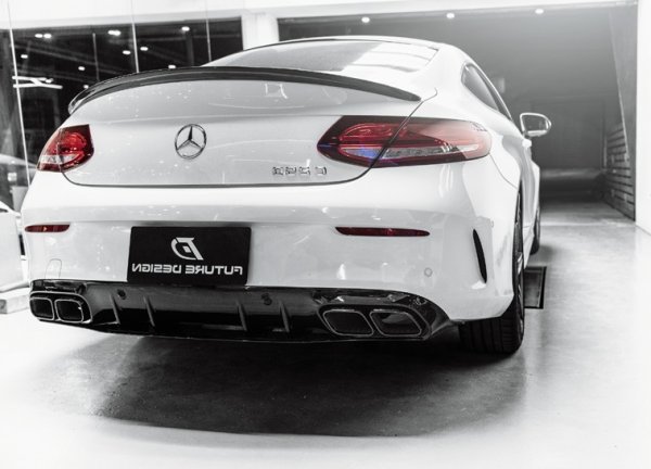 画像4: ◆ベンツ W205/C205 クーペ カブリオレ用 2019~C63AMG ED1タイプ 専用ディフューザー+スクエアテールパイプセット/マフラーカッター/テールガーニッシュ/AMGマフラー/純正同様素材/人気/C180/C200/C300/C43/ブラケット付 (4)