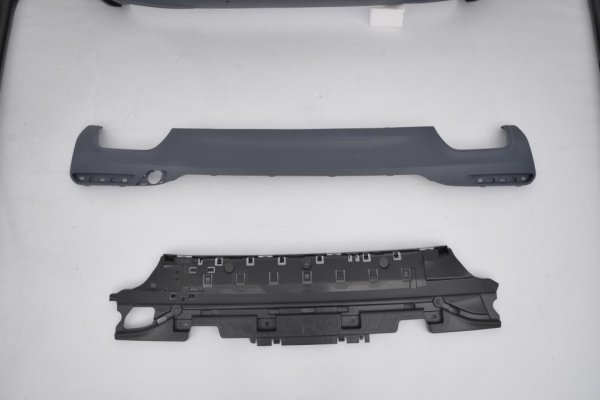 画像10: BMW G30 523 530 540 545用 Mスポーツタイプフルエアロセット/ハイライン対応/バンパー/キドニーグリル/サイドステップ/小物一式/専用ディフューザー/パフォーマンスリップ (10)