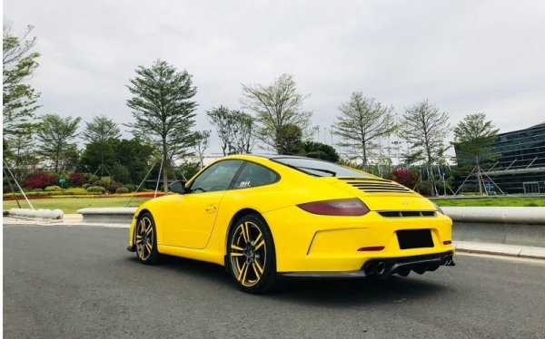 画像2: ポルシェ 911/991用GT3タイプ4本出しリアバンパー/カーボンディフューザーセット/シュタイナー (2)
