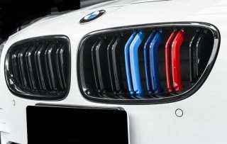 最新◇BMW 白黒タイプエンブレム◇82ミリ◇Fシリーズに!!  /ボンネット/トランク/F06/F07/F10/F11/F13/F14/F15/F16/F20/F22/F25/F30/F32