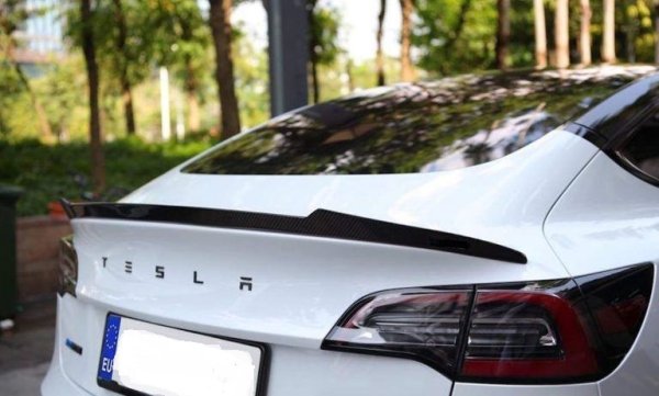 画像2: ◆テスラ モデル3用 REVO Sタイプ カーボントランクスポイラー/リアウイング/リアスポイラー/TESLA/MODEL3/PERFORMANCE/加圧窯/クロスカーボン/綾織/カーボンエアロ/レボスポーツ (2)