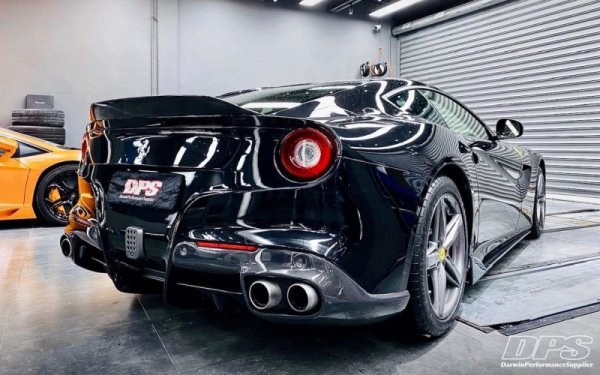 画像8: ◆フェラーリ F12ベルリネッタ用 REVOタイプカーボンエアロ フロントスポイラー カーボンディフューザー/カーボンリップ/アンダーリップ/BERLINETTA/レボ スポーツ/カーボナド (8)