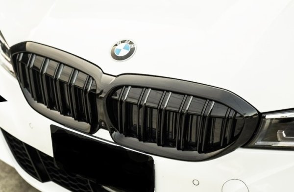画像9: ◆BMW G20 G21 3シリーズ 2019〜用 Mルック艶黒ブラックキドニーグリルセット/センターグリル/ラジエターグリル/PERFORMANCE/CROSS CARBON/クロスカーボン/エムルック/M3/M4/M2/M5 (9)