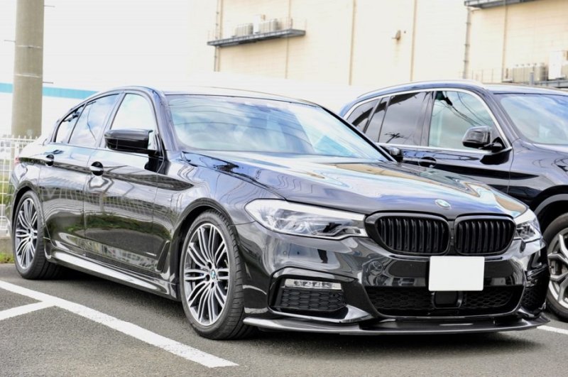 画像1: ◆BMW G30/G31 5シリーズ Mスポーツ用3DD タイプフロントカーボンスポイラー/カーボンリップ/バンパーリップ/520/523/535/550/540/3Dデザイン/高圧真空製法 (1)