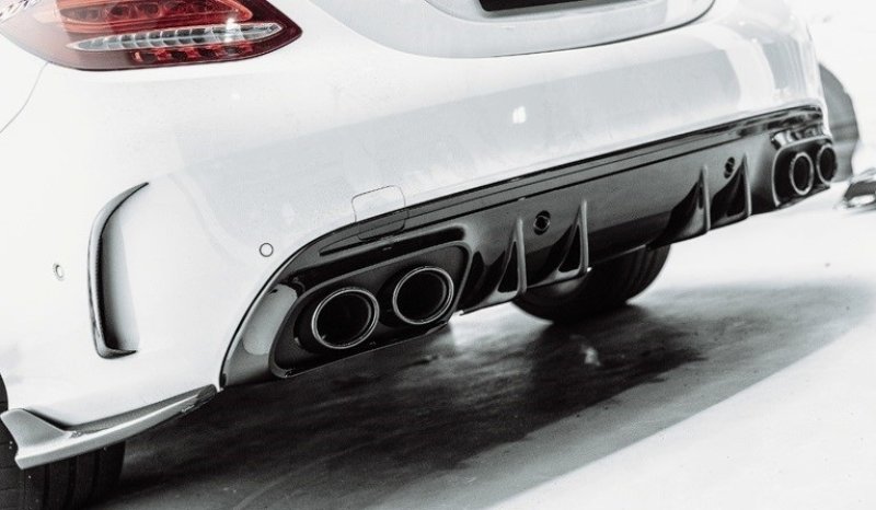 画像1: ◆ベンツ W205/C205/S205用 2019 後期C43 タイプ艶黒ディフューザー+専用ブラックアウトテールパイプセット/マフラーカッター/テールガーニッシュ/AMGマフラー/純正同様素材/人気/C180/C200/C300/C43/ディフェーザー/ (1)
