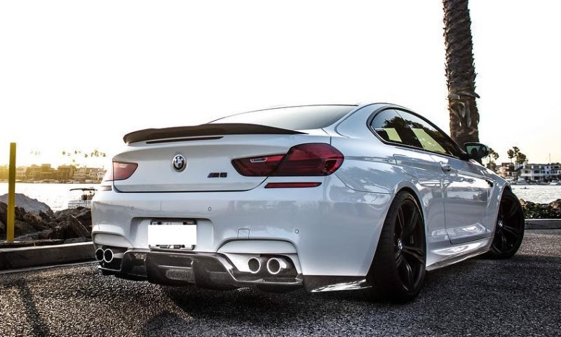 画像1: CCR◆BMW F06/F12/F13 Mスポーツ/M6用 人気 PSMタイプカーボンディフューザー/カーボンディフェーザー/リアアンダースポイラー/シュタイナー/PERFORMANCE/3ピース (1)