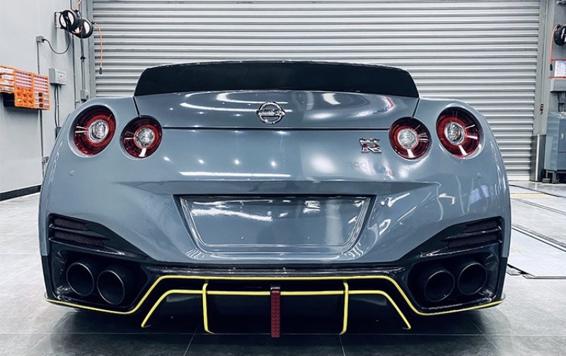 画像3: ◆ニッサン09〜20y R35GT-R用 ライフタイム ハーフカーボンリアバンパーセット/二面カーボン/リアウイング/人気商品/MY12/MY15/MY09/NISSAN/日産/シークレット (3)