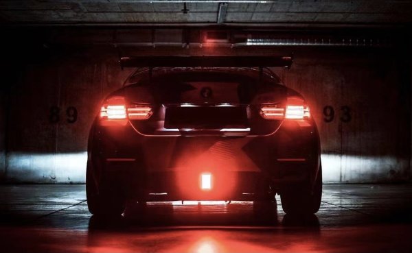画像12: BMW F80M3 F82M4 F83M4カブ用KOHタイプLEDストップランプ付カーボンディフューザー/ディフェーザー/ブレーキランプ/Kohlenstof/エアロ (12)