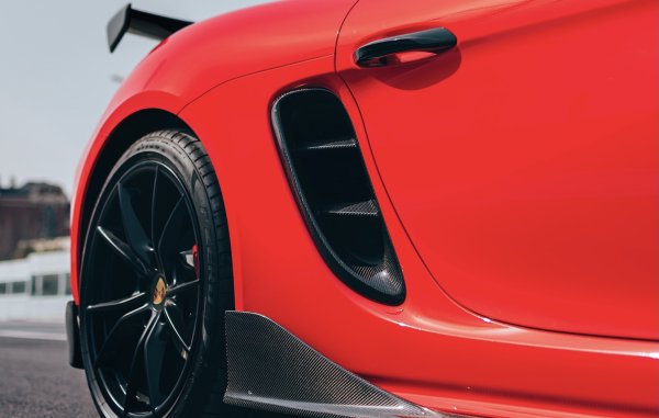 画像4: ドライカーボン◆ポルシェ 718 ケイマン/ボクスター用インテークエアダクトカバーセット/カーボンダクトカバー/カーボンガーニッシュ/整流効果/PORSCHE/IMP (4)