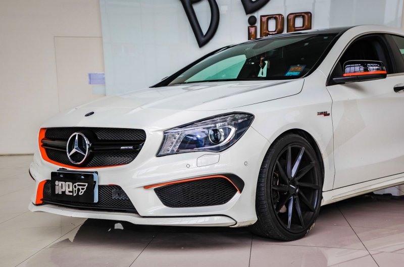 画像1: ◆iPE イノテック ベンツ W117 C117 CLA250 2WD 2013年〜2019用 可変バルブ付ステンレス製マフラーセット/オプション有り/BENZ/INNOTECH/ (1)