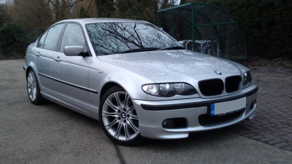 画像7: ◆BMW E46 3シリーズ 後期セダン用 ブラックキドニーグリル/ブラックグリル/320/325/323/330/318/クロスカーボン/ (7)