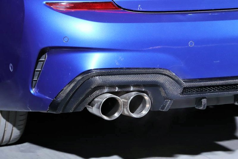 画像1: ◆BMW G20/G21 3シリーズ 2019〜用 2本/4本出しマフラー対応 カーボンディフューザー ディフェーザー  アンダーリップ Mスポ PERFORMANCE CROSS CARBON クロスカーボン 320 330 340 335 318 (1)