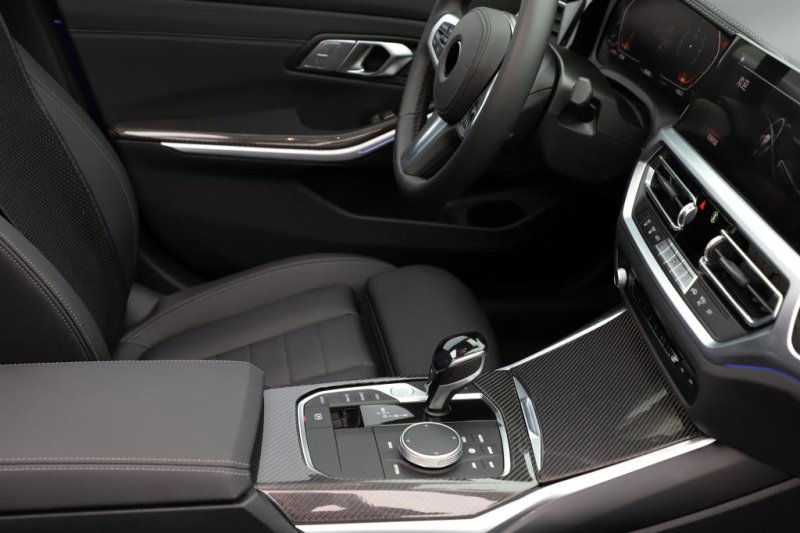 画像1: ドライカーボン◆BMW G20/G21 3シリーズ 2019〜 LHD用 カーボンインテリア7点セット  ドアパネ/ センターコンソール/ガーニッシュ/左ハンドル/PERFORMANCE/CROSS CARBON/クロスカーボン 320 330 340 335 318 (1)