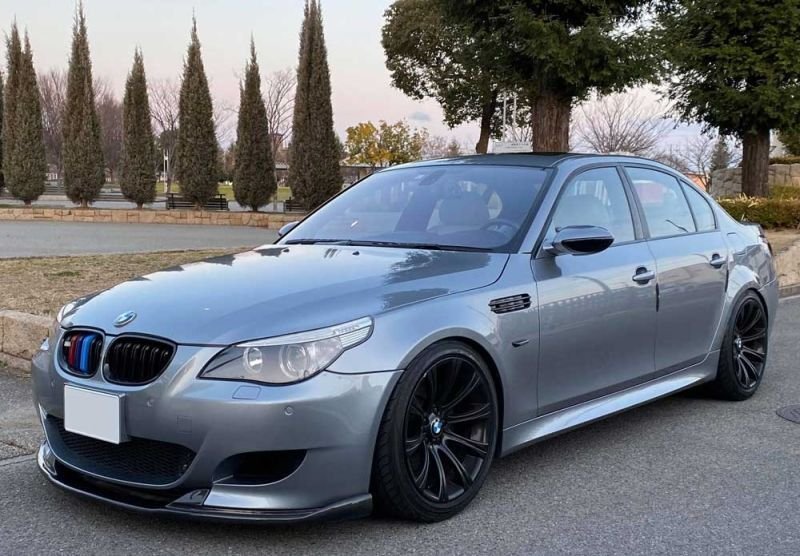 画像1: 人気◆BMW E60M5用 HMフロントカーボンリップ/タイプ1◆カーボンスポイラー/フロントリップ/アンダーリップ/ハーマン/カートン/HAMAN/エアロ/E60 M5/SMG (1)