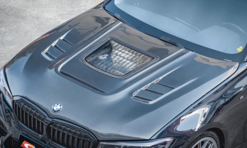 BMW 5シリーズ F10 F11 F18 カーボン製　フロントグリル 　ダブルバー 　3色タイプ　左右セット と互換性がある BMW 5シリーズ F10 F11 F18 2010-2017 カーボン