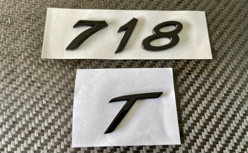 画像1: ポルシェ◆New 718T ターボ リアエンブレム/グロスブラック/マットブラック/クローム/艶消し/970/971/718/987/GT4/交換簡単/現行タイプ (1)