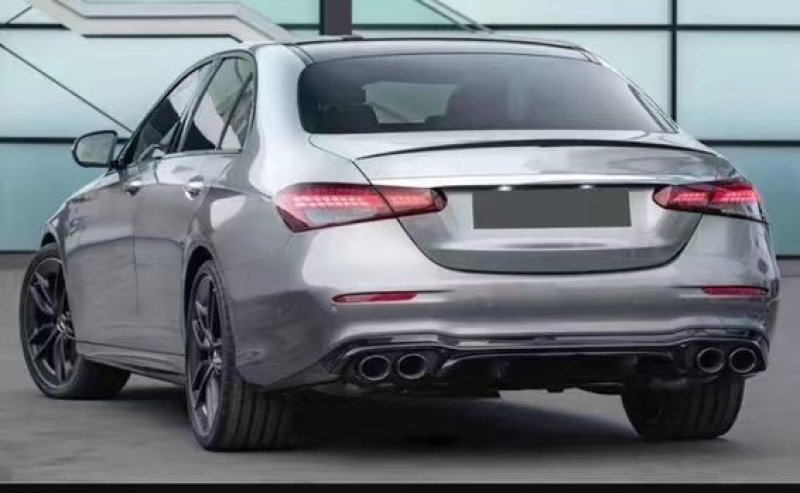画像1: ◆ベンツ W213 Eセダン 2020〜23年後期用 E53 艶黒 AMGディフューザー+専用ブラックアウトテールパイプセット/マフラーカッター/テールガーニッシュ/AMGマフラー/純正同様素材/人気/E200/E220d/E350d/E43/E45/ディフェーザー/ (1)