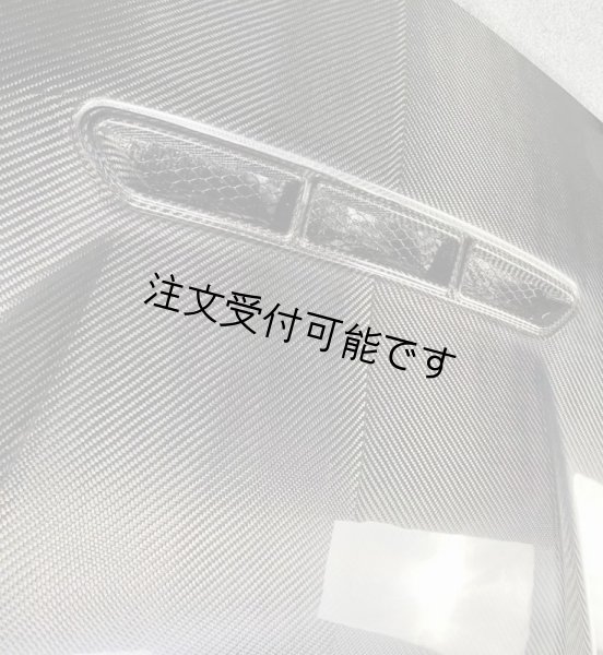 画像4: ドライカーボン◆BMW F20 1シリーズ F22 2シリーズ用 クラブスポーツタイプ ダクト付カーボンボンネット/エンジンフード/軽量化/人気商品/コンペティション/118/120/135/140/130/220/235/218カーボンファイバー (4)