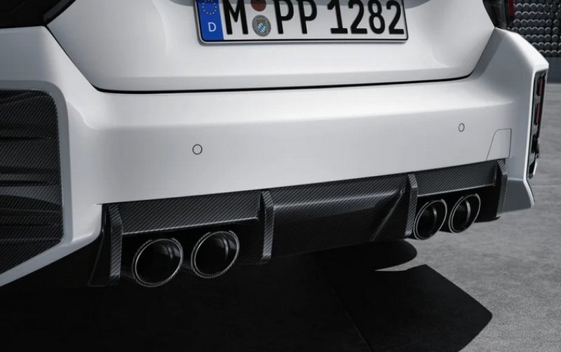 画像1: ドライカーボン◆BMW G87M2 2023y- M PERFORMANCE 左右4本出し用のカーボンリアディフューザー◆アンダーリップ/ディフェーザー/整流効果/Mパフォーマンス/綾織カーボン (1)