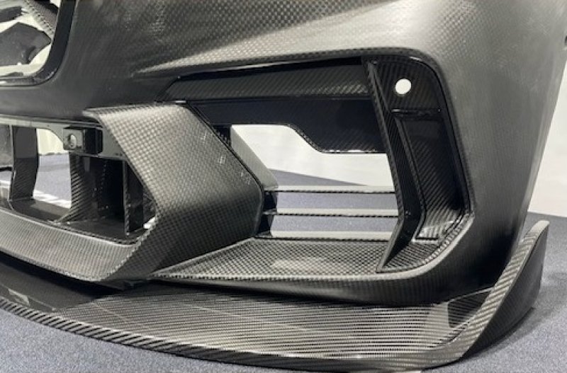 画像2: ドライカーボン製◆BMW G87M2 用 ADRO仕様 フロントバンパーセット+V2フロントリップ+プリグレルグリル/スポイラー/ポリプロピレン/PP/エアロ/フロントスポイラー/軽量/DRYCARBON/アドロ (2)
