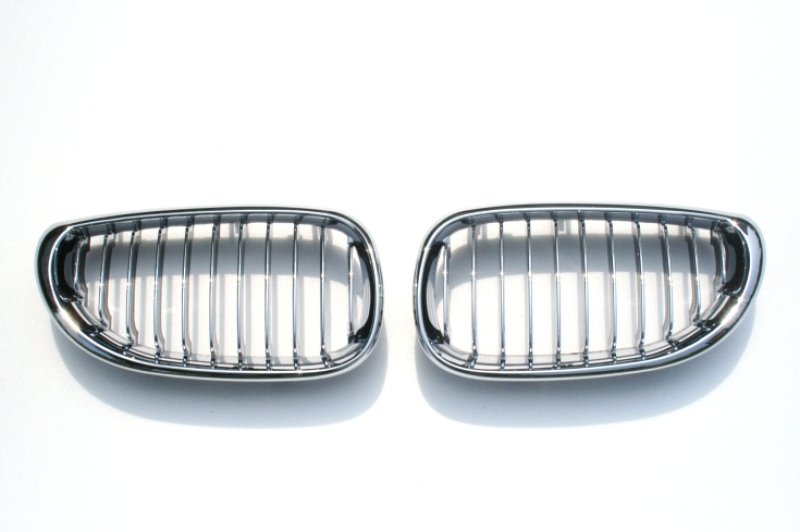 画像1: ◆BMW E60 E61 5シリーズ/ M5専用オールクロームキドニーセンターグリル/ラジエーターグリル/520/525/528/530/540/550/M5 (1)
