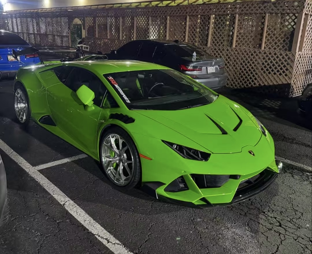DarwinPRO　最新ウラカンコンプリート車両のご紹介
