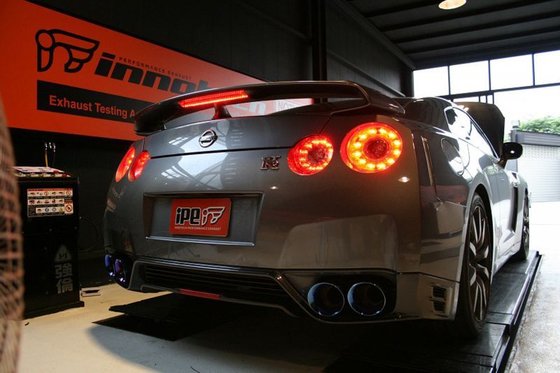 イノテック iPE ニッサンR35 GTR用チタン製可変バルブマフラーフル