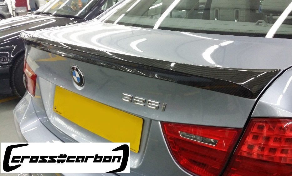 驚きの値段】 E90 BMW用Mタイプカーボン柄リアスポイラー 外装、エアロ